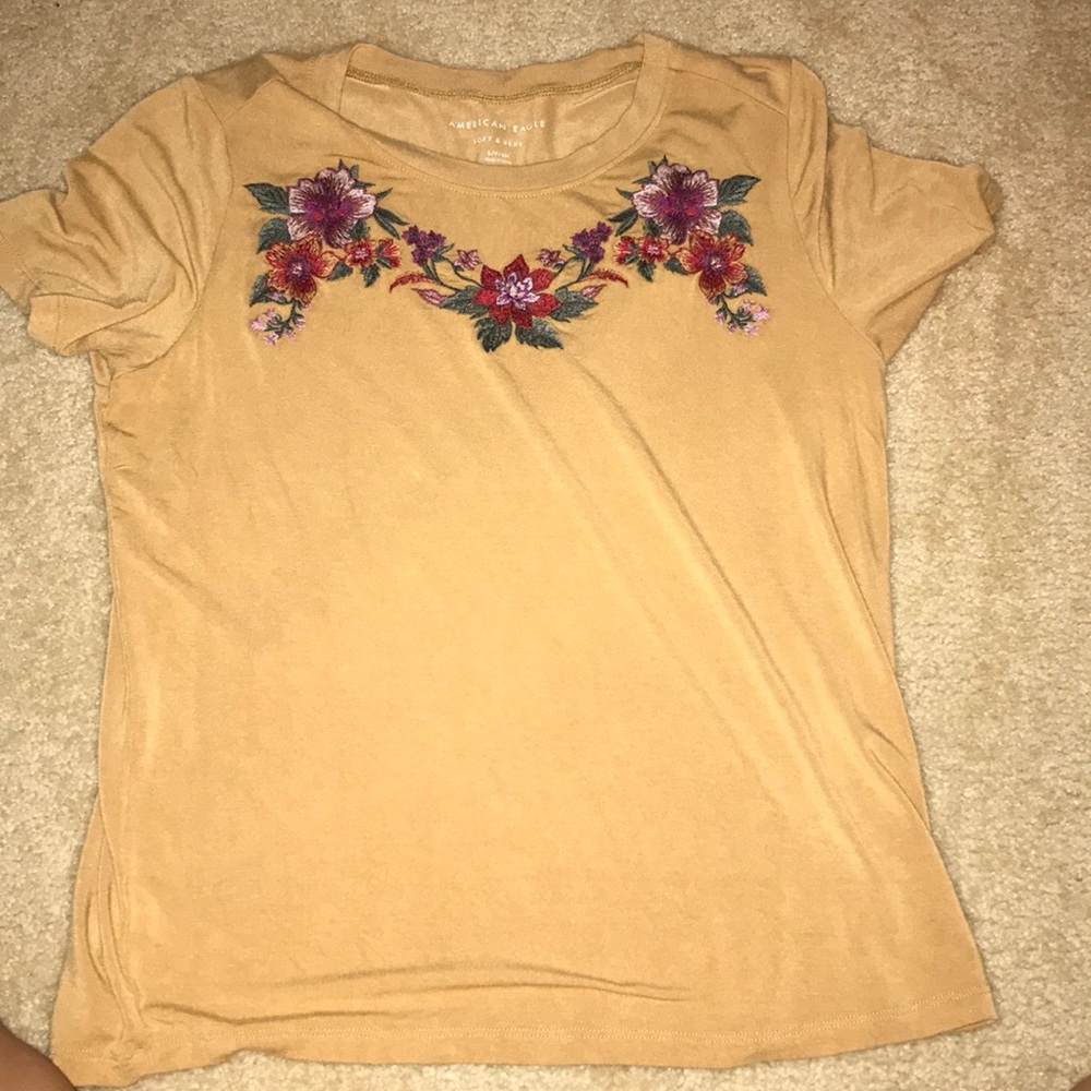 Soft and sexy floral yellow/gold top